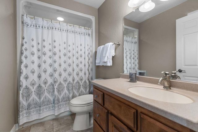 4916 N SILENTWIND WAY, Appleton, WI 54913