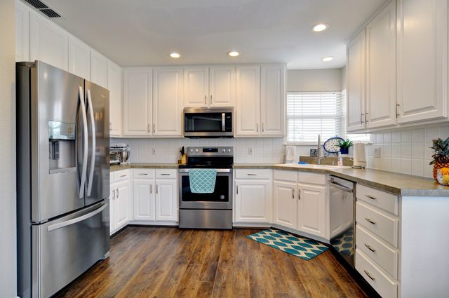 305 Aspen Court W, Aledo, TX 76008