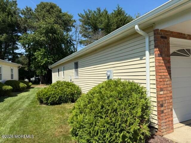 42 Lauren Lane, Brick, NJ 08723