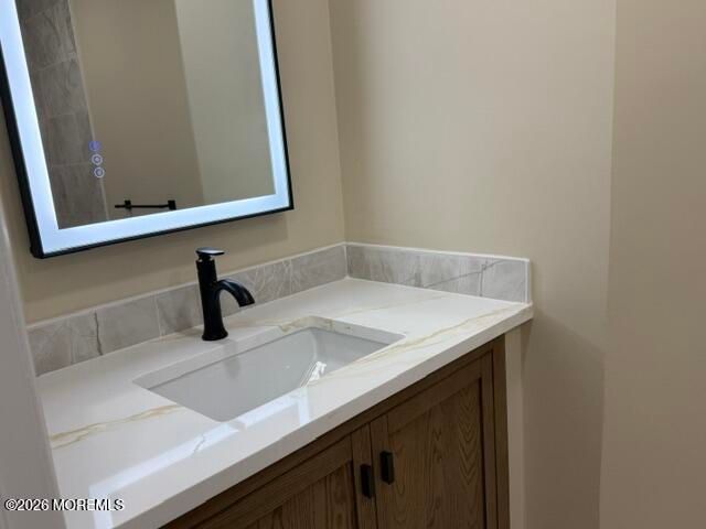 42 Lauren Lane, Brick, NJ 08723