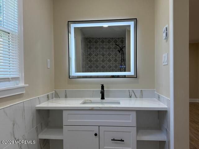 42 Lauren Lane, Brick, NJ 08723