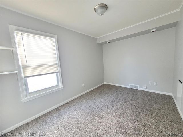 1983 Moran Avenue, Lincoln Park, MI 48146