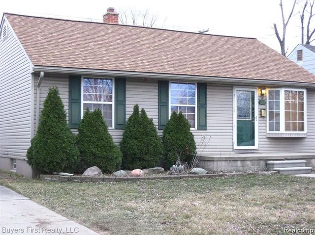 1983 Moran Avenue, Lincoln Park, MI 48146