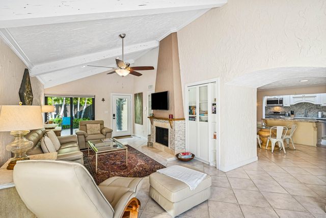 5926 Patio Drive, Boca Raton, FL 33433