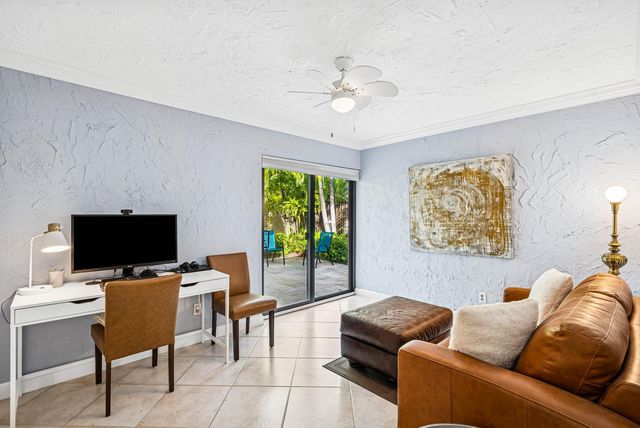 5926 Patio Drive, Boca Raton, FL 33433