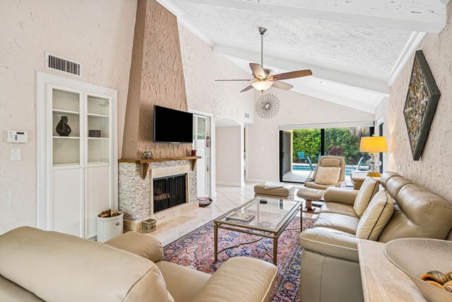 5926 Patio Drive, Boca Raton, FL 33433