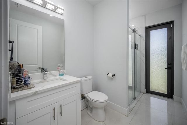 920 SE 15th TER, Cape Coral, FL 33990