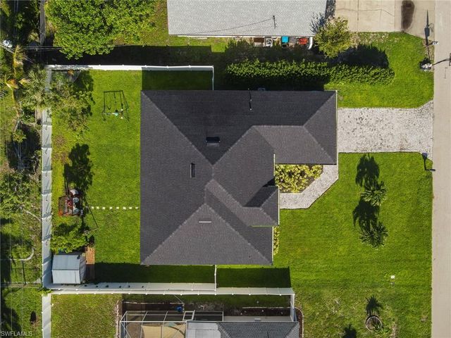 920 SE 15th TER, Cape Coral, FL 33990