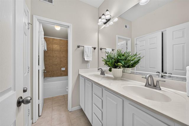 12707 Boheme Drive 803, Houston, TX 77024