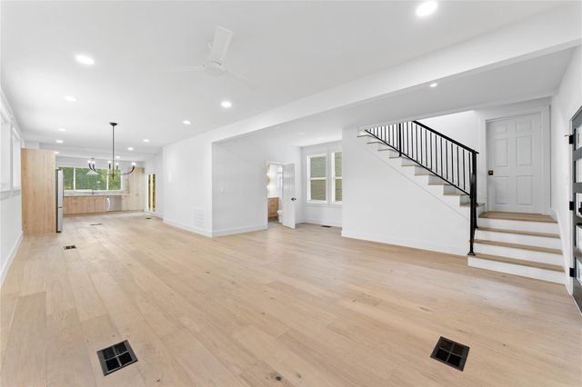 3301 Duval ST, Austin, TX 78705