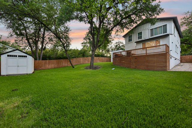 3301 Duval ST, Austin, TX 78705