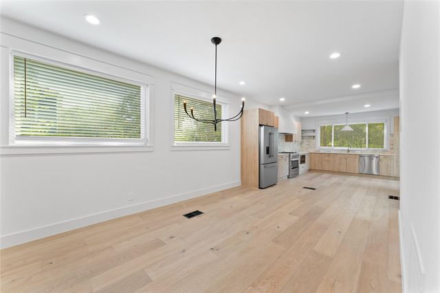 3301 Duval ST, Austin, TX 78705