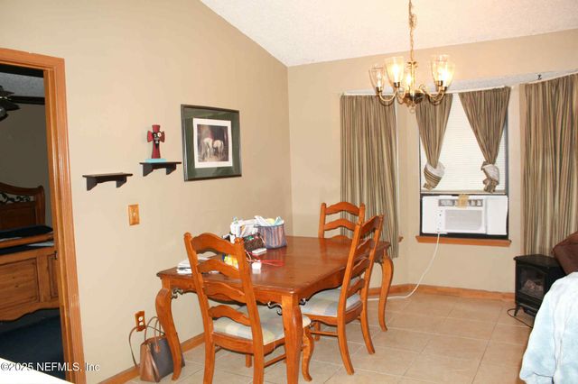 540 MEADOWBROOK FARMS Road, Green Cove Springs, FL 32043