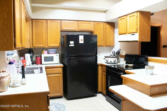 540 MEADOWBROOK FARMS Road, Green Cove Springs, FL 32043