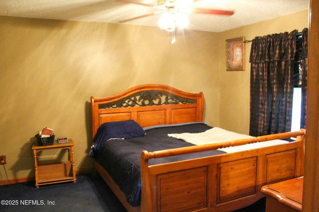 540 MEADOWBROOK FARMS Road, Green Cove Springs, FL 32043