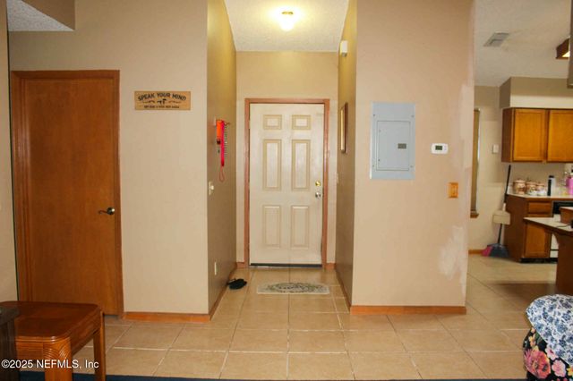 540 MEADOWBROOK FARMS Road, Green Cove Springs, FL 32043