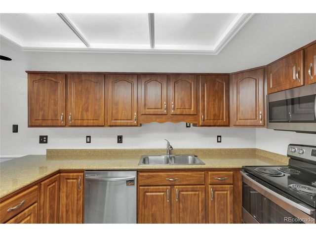 1350 S Idalia St D, Aurora, CO 80017