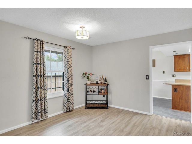 1350 S Idalia St D, Aurora, CO 80017
