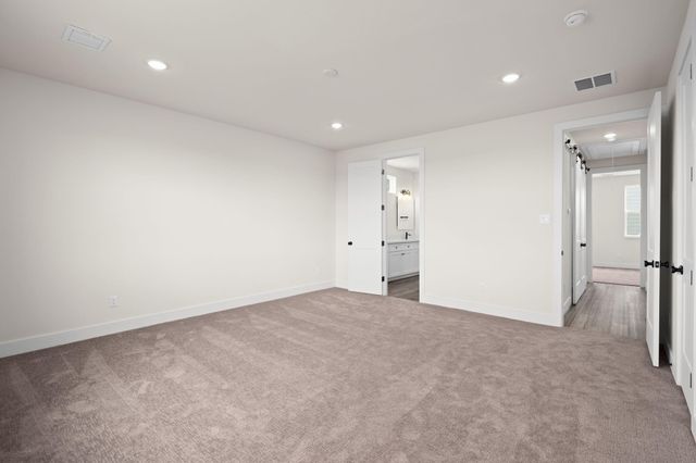 3905 Pinemont Drive F, Houston, TX 77018