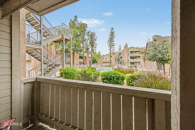 200 E SOUTHERN Avenue 102, Tempe, AZ 85282