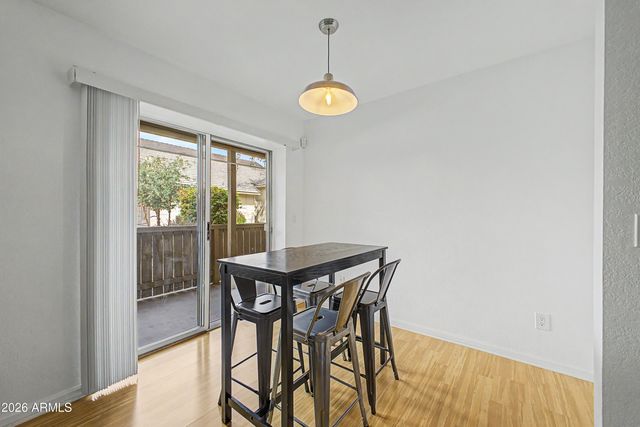 200 E SOUTHERN Avenue 102, Tempe, AZ 85282