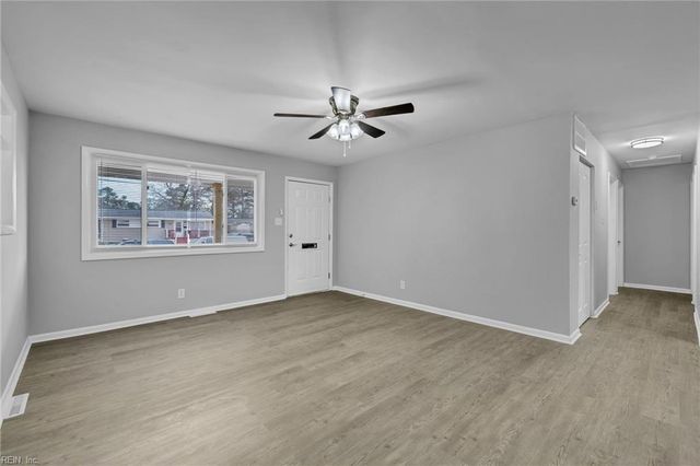 904 Darren DR, Portsmouth, VA 23701