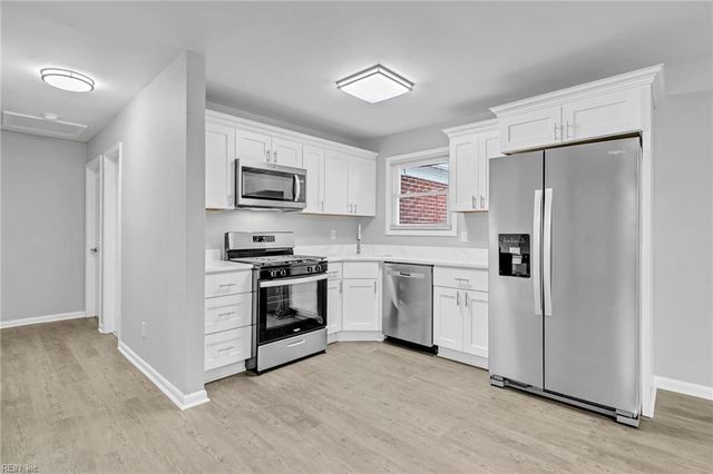 904 Darren DR, Portsmouth, VA 23701