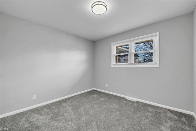 904 Darren DR, Portsmouth, VA 23701