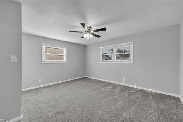 904 Darren DR, Portsmouth, VA 23701