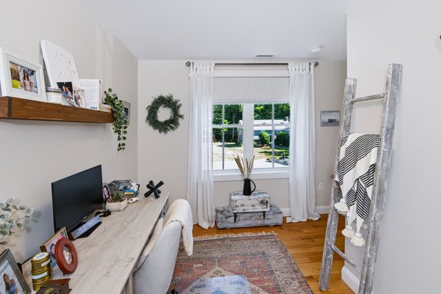 137 Acorn Street, Millis, MA 02054