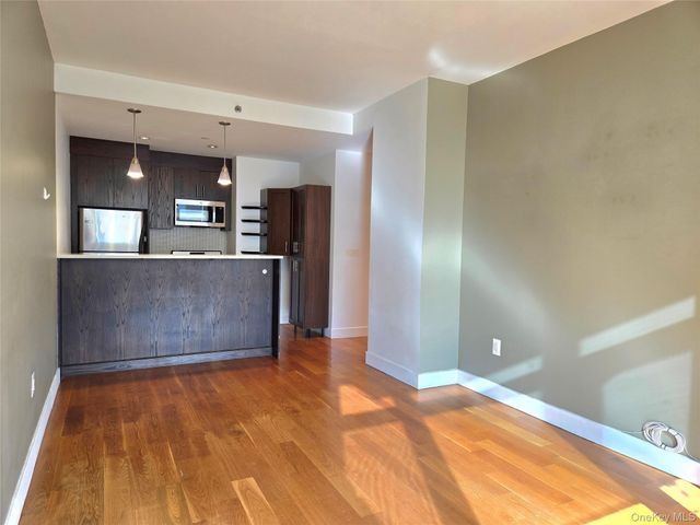 140-21 32nd Avenue 6A-N, Flushing, NY 11354