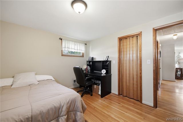 814 George Urban Boulevard, Cheektowaga, NY 14225