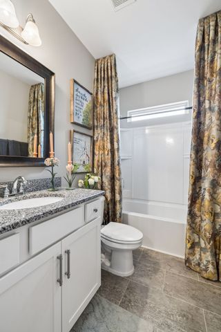 1010 Callaway Dr, Lebanon, TN 37087