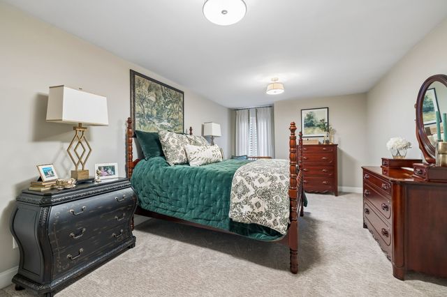 1010 Callaway Dr, Lebanon, TN 37087