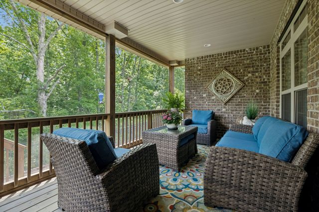 1010 Callaway Dr, Lebanon, TN 37087