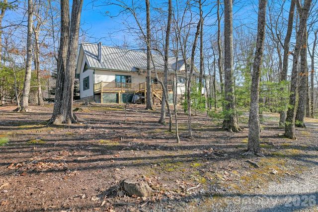 40 Walnut Ridge Circle, Brevard, NC 28712