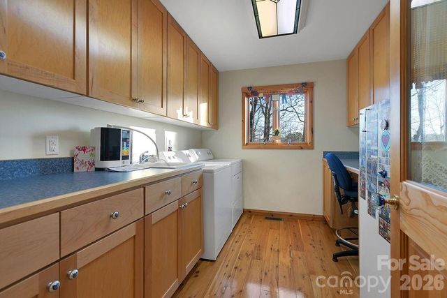 40 Walnut Ridge Circle, Brevard, NC 28712