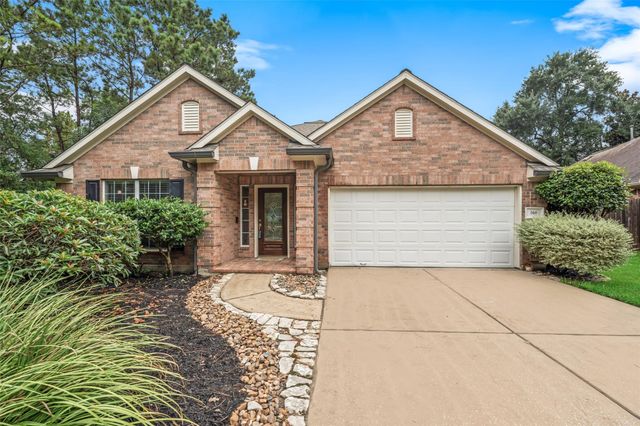 166 Queenscliff Court, The Woodlands, TX 77382