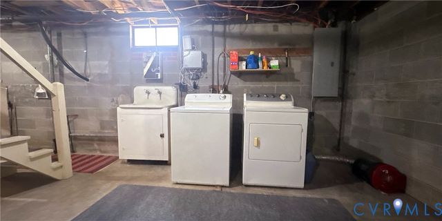 103 Damascus Dr, Henrico, VA 23227