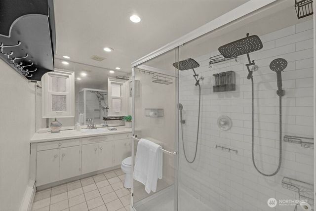 1707 Markham Avenue NE, Tacoma, WA 98422