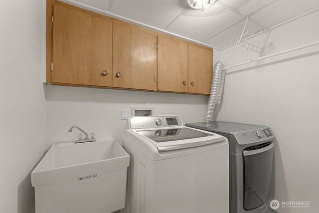 1707 Markham Avenue NE, Tacoma, WA 98422