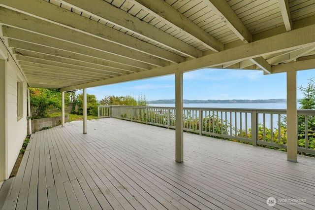 1707 Markham Avenue NE, Tacoma, WA 98422