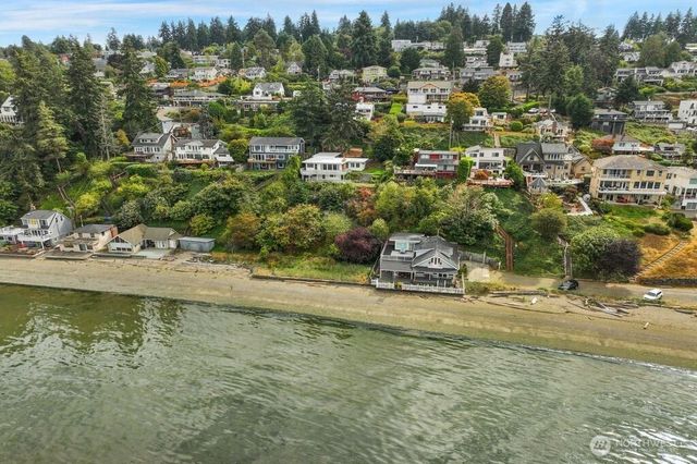 1707 Markham Avenue NE, Tacoma, WA 98422