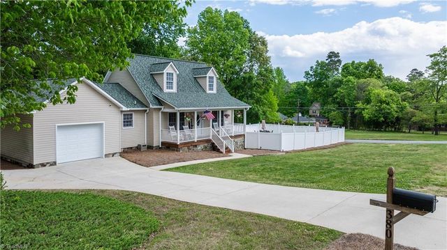 380 Shaw Street, Randleman, NC 27317