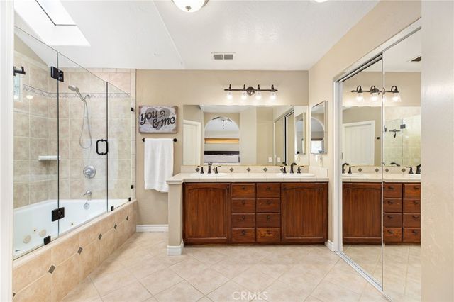 29172 Longhorn Drive, Canyon Lake, CA 92587