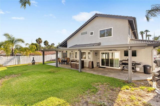 29172 Longhorn Drive, Canyon Lake, CA 92587