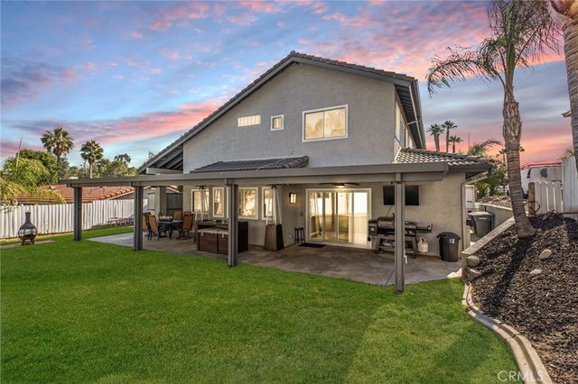 29172 Longhorn Drive, Canyon Lake, CA 92587