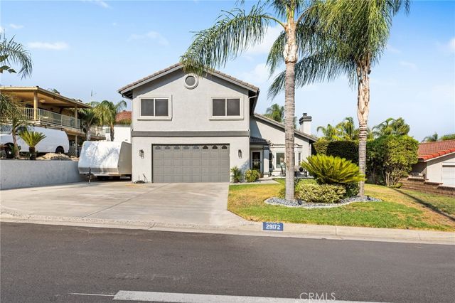 29172 Longhorn Drive, Canyon Lake, CA 92587