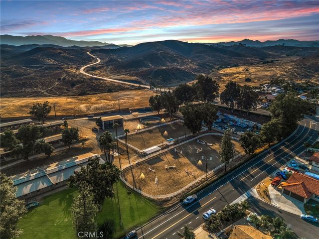 29172 Longhorn Drive, Canyon Lake, CA 92587