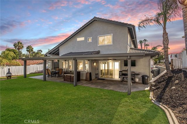 29172 Longhorn Drive, Canyon Lake, CA 92587